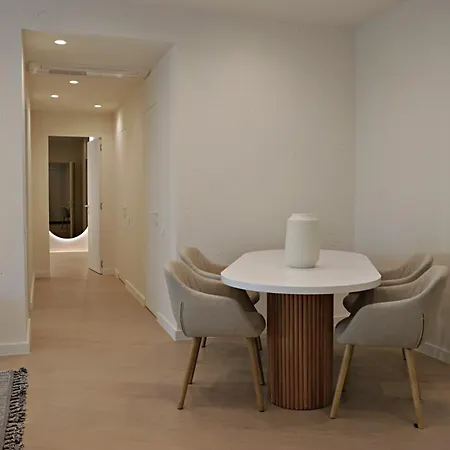 Milky Way I 2 Bedroom Rare Find In Aviatiei Apartment