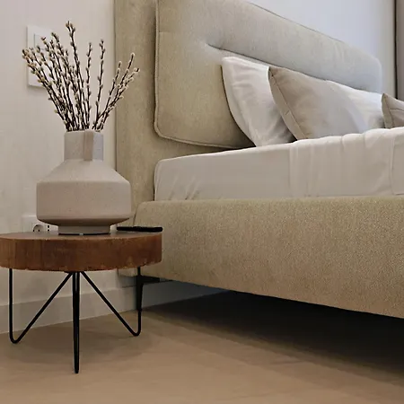 Milky Way I 2 Bedroom Rare Find In Aviatiei *